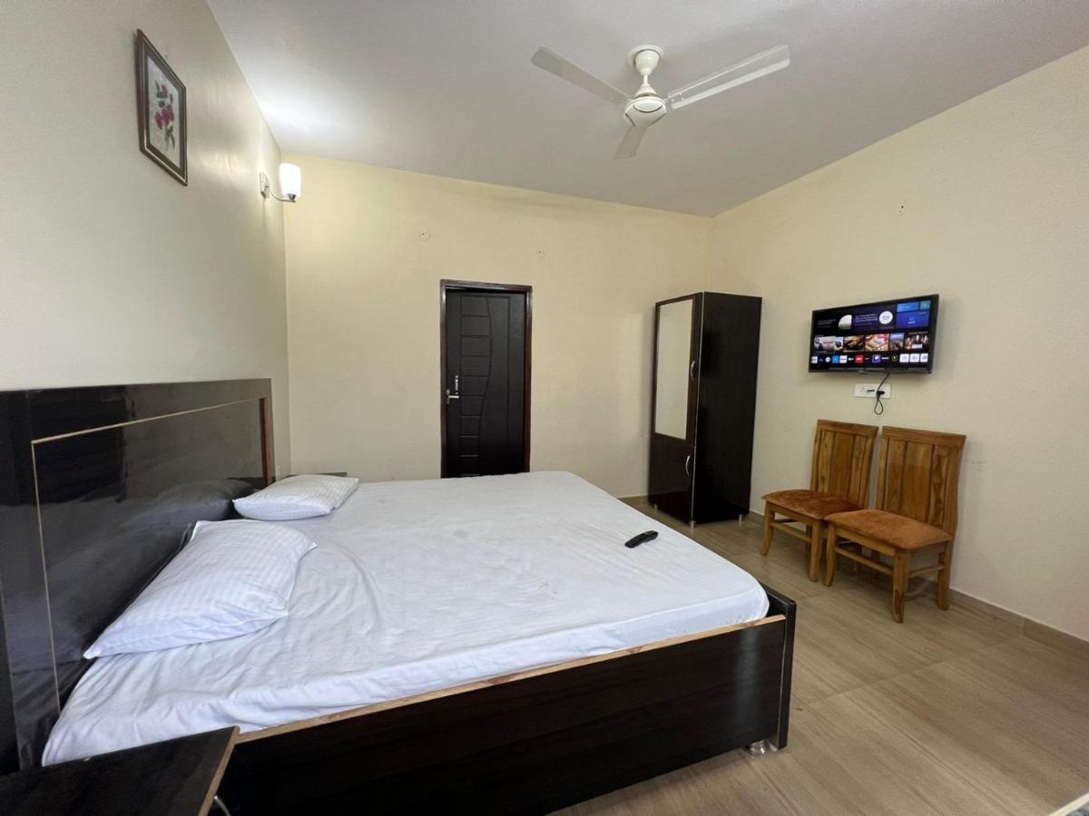 100 Stairs Holiday Home Mussoorie Buitenkant foto