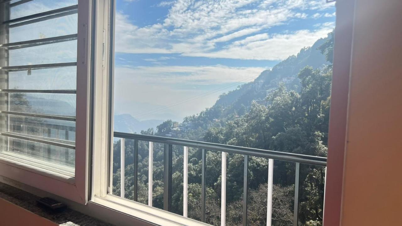 100 Stairs Holiday Home Mussoorie Buitenkant foto