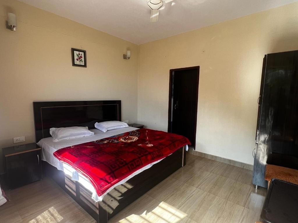 100 Stairs Holiday Home Mussoorie Buitenkant foto