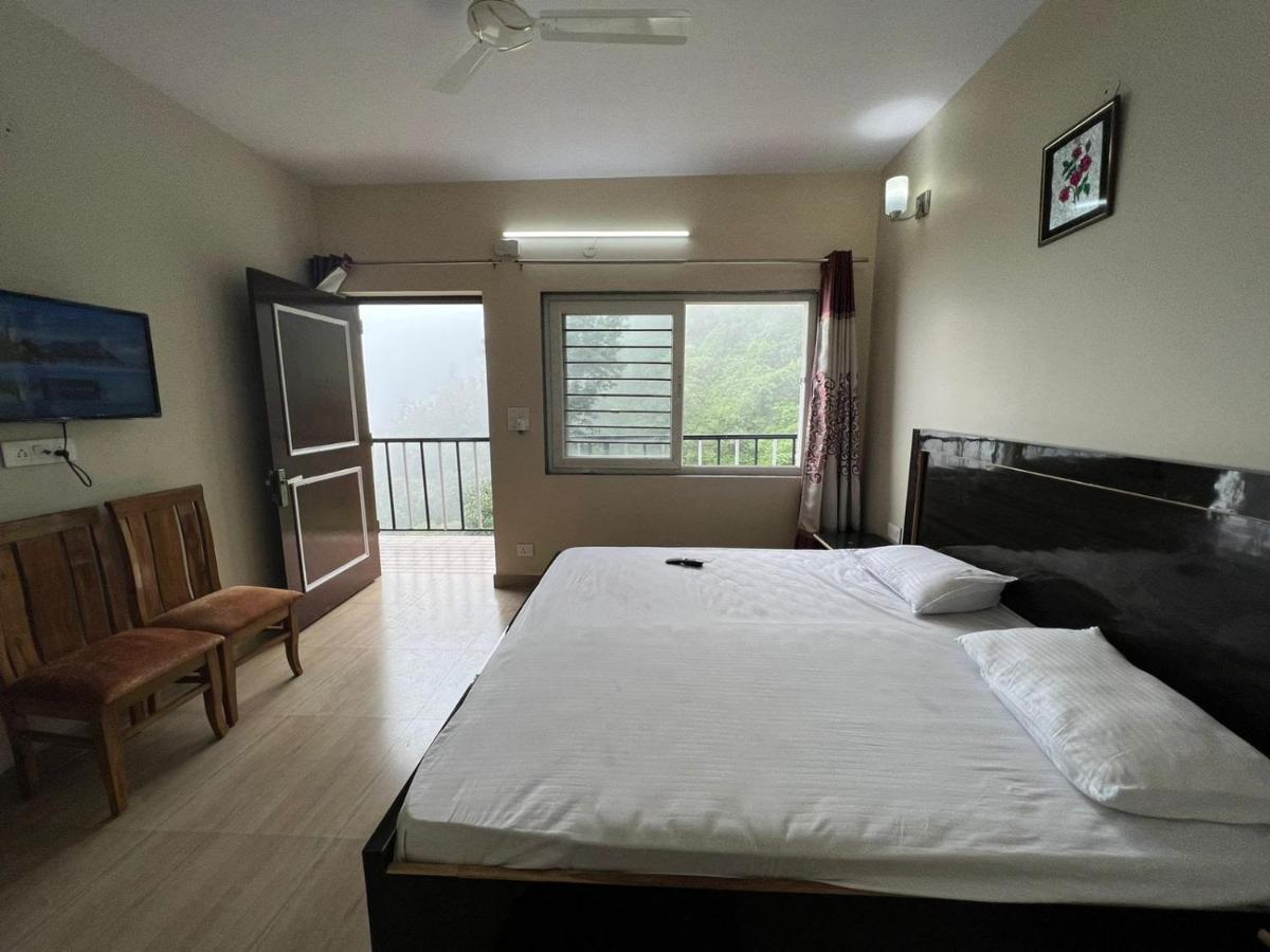 100 Stairs Holiday Home Mussoorie Buitenkant foto