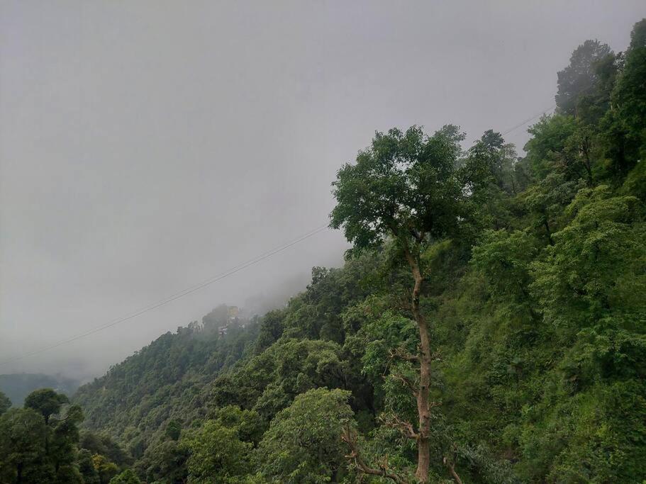 100 Stairs Holiday Home Mussoorie Buitenkant foto