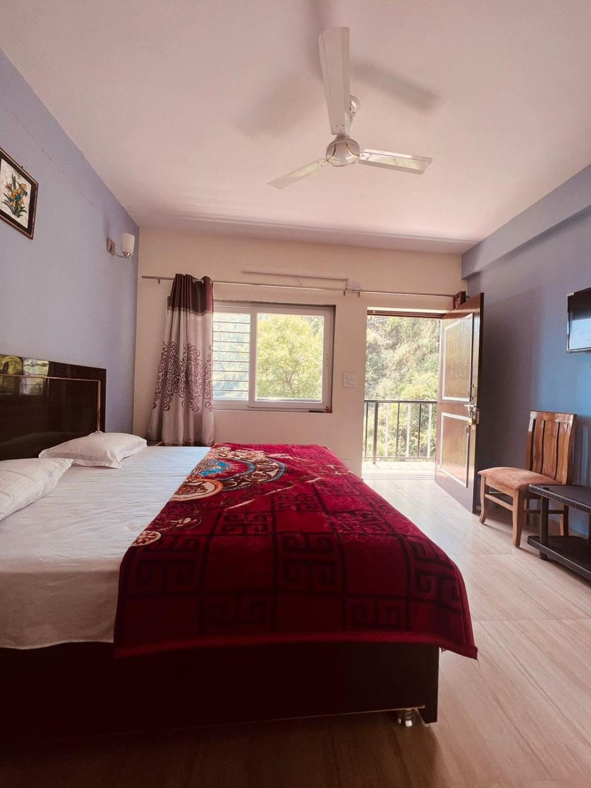 100 Stairs Holiday Home Mussoorie Buitenkant foto